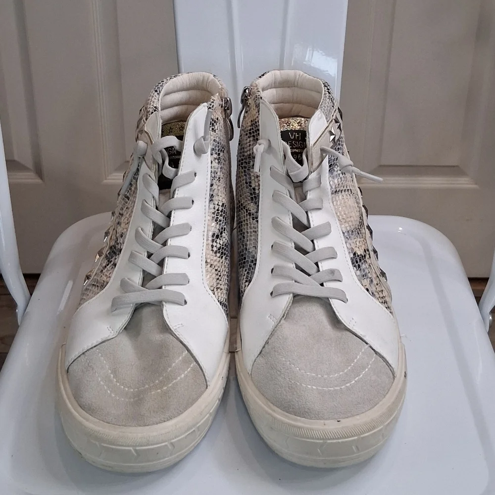 Vintage Havana Snakeskin High-Top Zip Up Star Studded Women's Sneakers Size 9